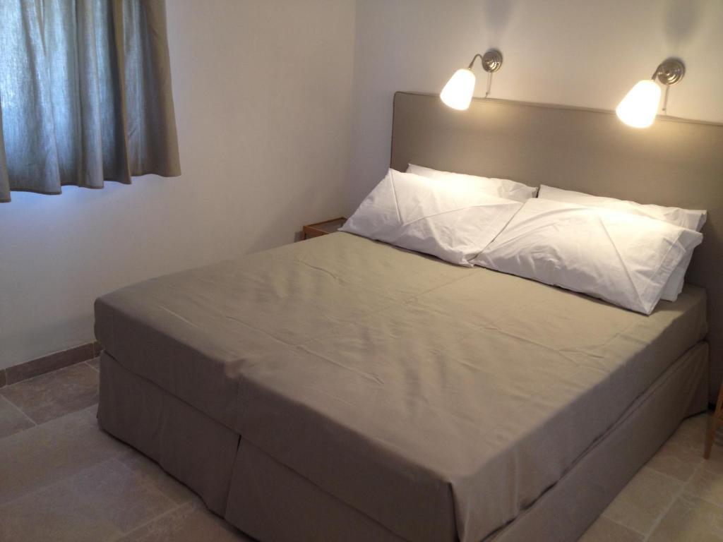 Il Granello Di Senape In Valle D'Itria Guest House Locorotondo Room photo